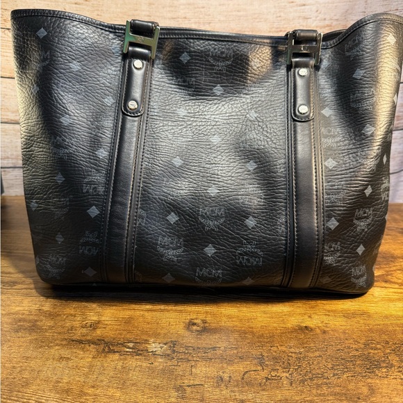 MCM Tote - Picture 3 of 10